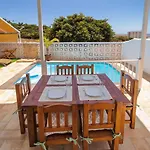 בית נופש Alba Regia Catarthome - Private Pool