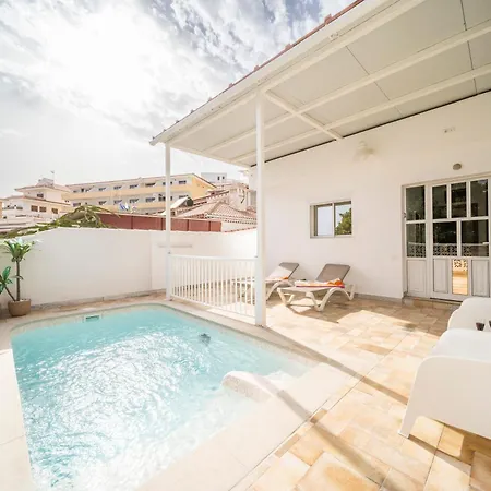 Casa vacanze Cat Art Home Costa Adeje - Near Siam Park - Private Heated Pool *