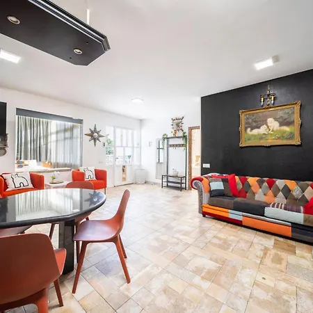 Vakantiehuis Cat Art Home Costa Adeje - 3 Bedroom - Near Siam Park - Private Pool
