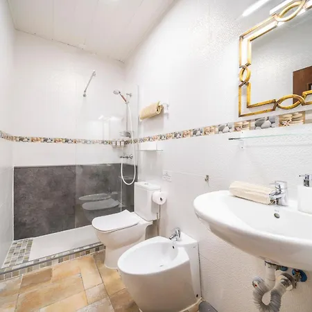 Cat Art Home Costa Adeje - Near Siam Park - Private Heated Pool Casa vacanze Costa Adeje (Tenerife)